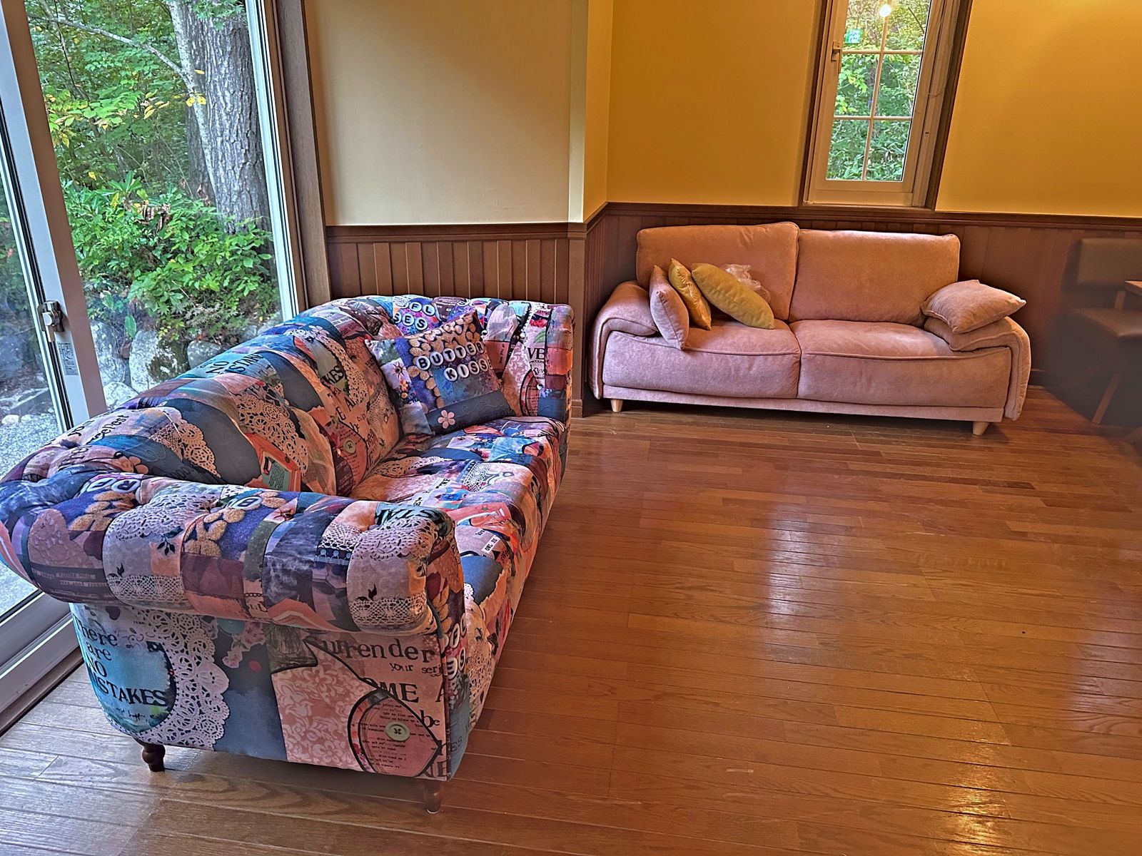 Lounge with sofas