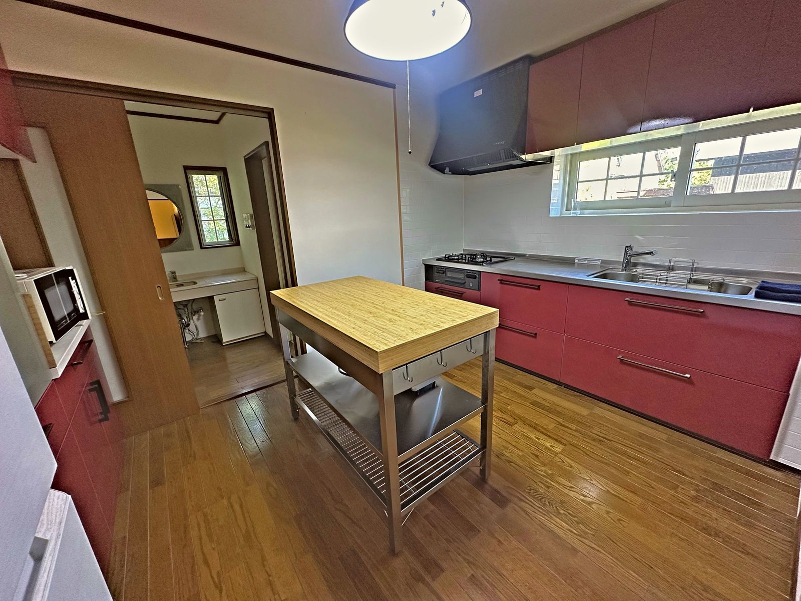 Kitchen island