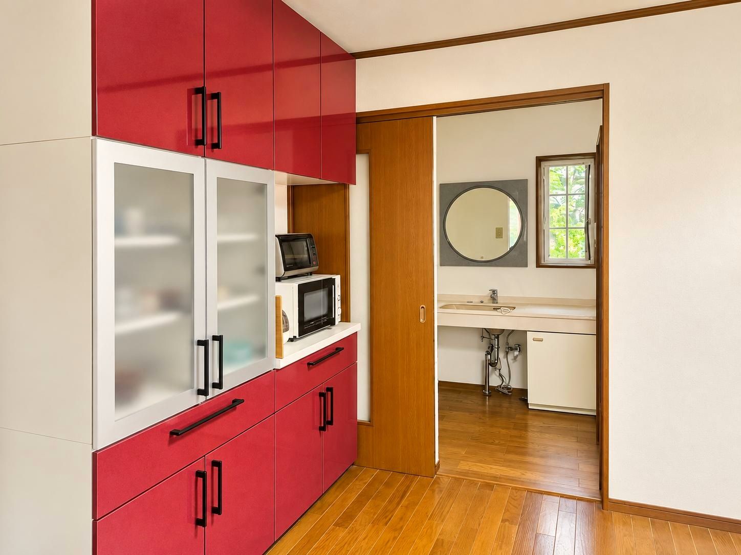 Kitchen storage